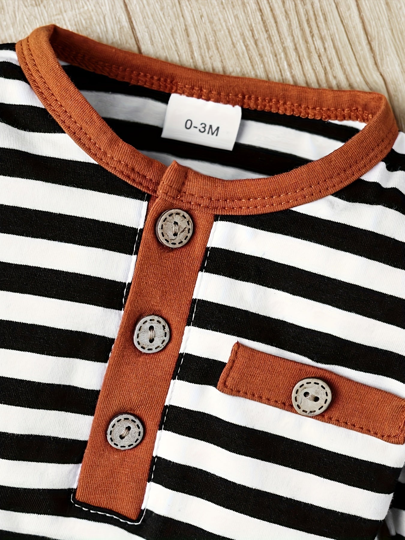 Newborn Boy Baby Clothes Autumn And Winter Baby Clothing Long Sleeved Hooded Hooded Hoodie And Red Checkered Pants Set with 0-18 Months, for Outdoor