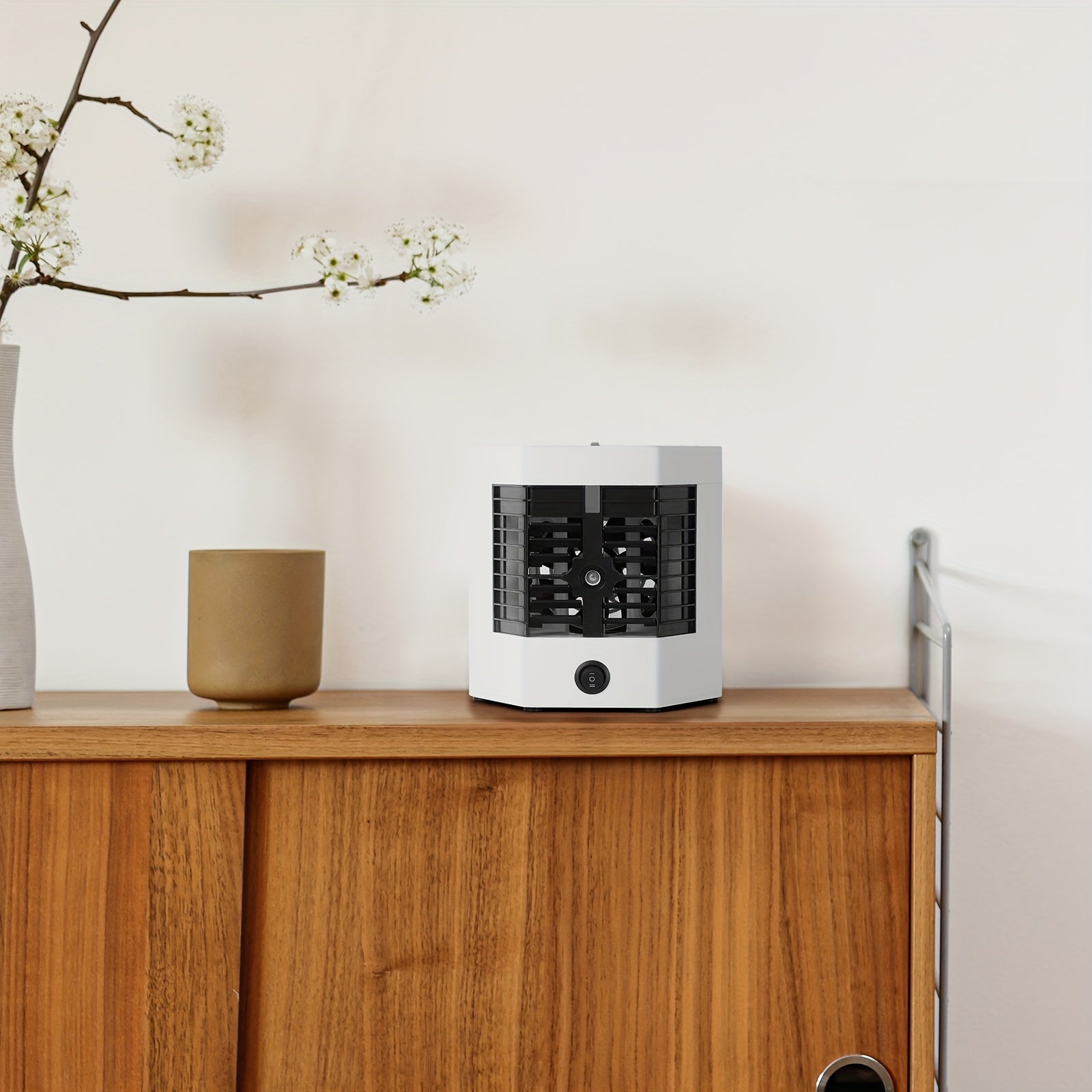 1pc, Portable Air Contioner, Small Portable Fan, Desktop Table Fan 2 Speeds, Personal Fan For Sleeping, USB Fan With Handle, For Bedroom Home Office, Comfortable Compact Design, Fast Cooling, Quiet Cooler