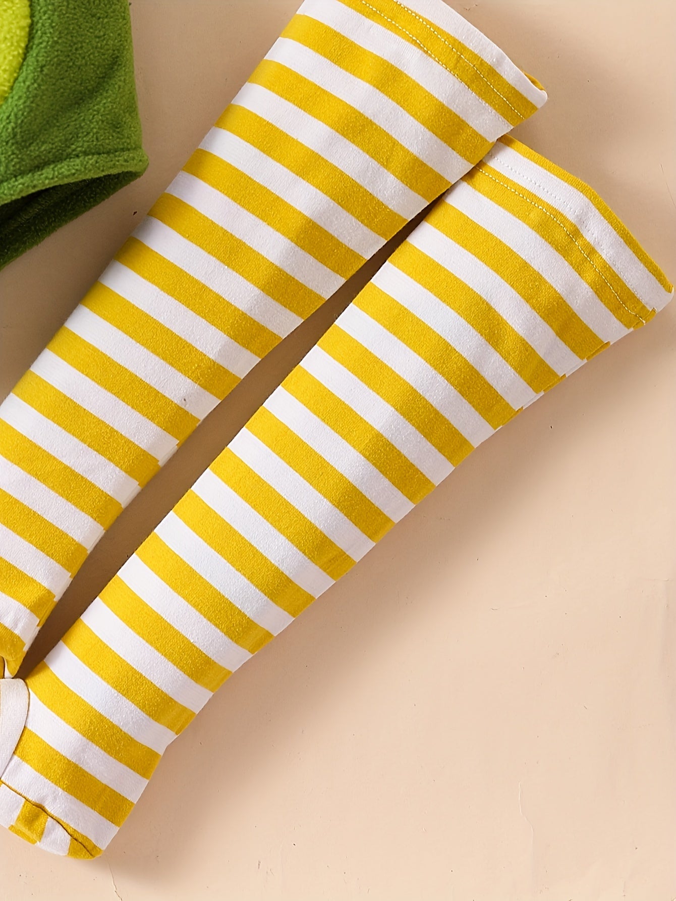 Baby & Avocado - Cute Green & Brown Fruit-Themed Romper with Full-Zipper Closure, Sleeveless Outfit for &, Spring/Fall Photo Shoots, Party Wear, Easy-Care Baby Clothes, Perfect for Outdoor