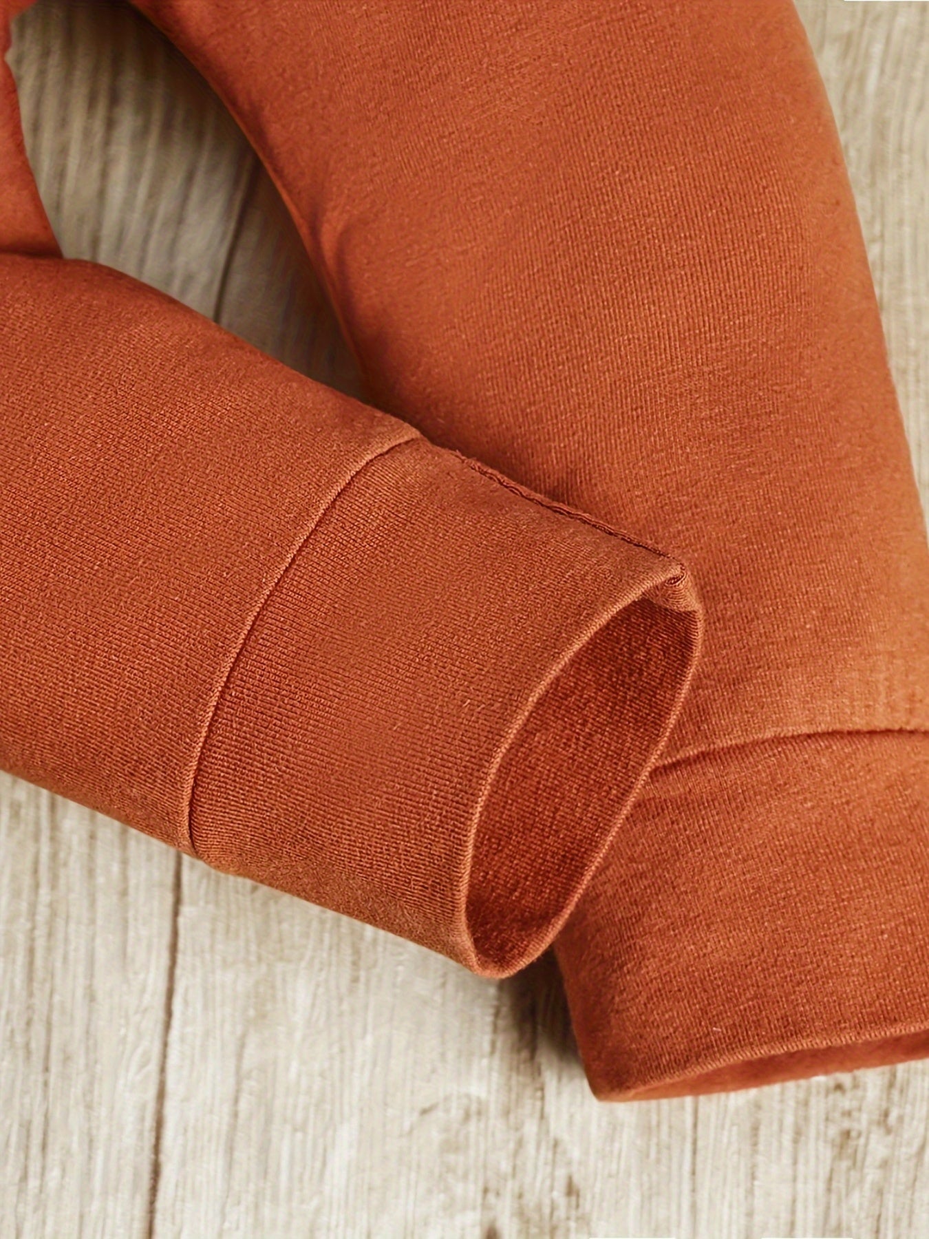 Newborn Boy Baby Clothes Autumn And Winter Baby Clothing Long Sleeved Hooded Hooded Hoodie And Red Checkered Pants Set with 0-18 Months, for Outdoor