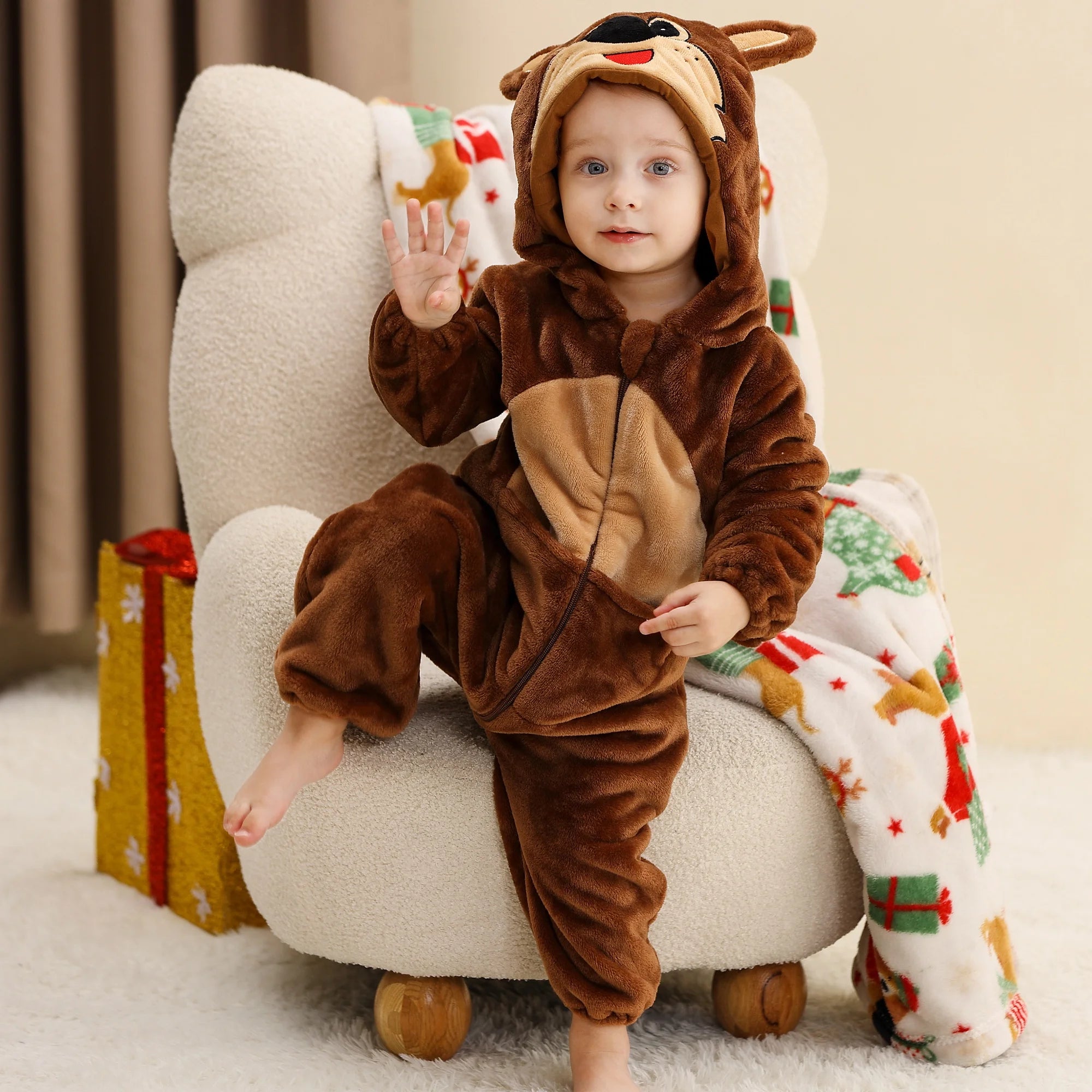 Michley Wholesale OEM High Quality Flannel Rompers Newborn Baby Clothes Cute Brown Animal Onesie Zipper Rompers Kids Pyjamas