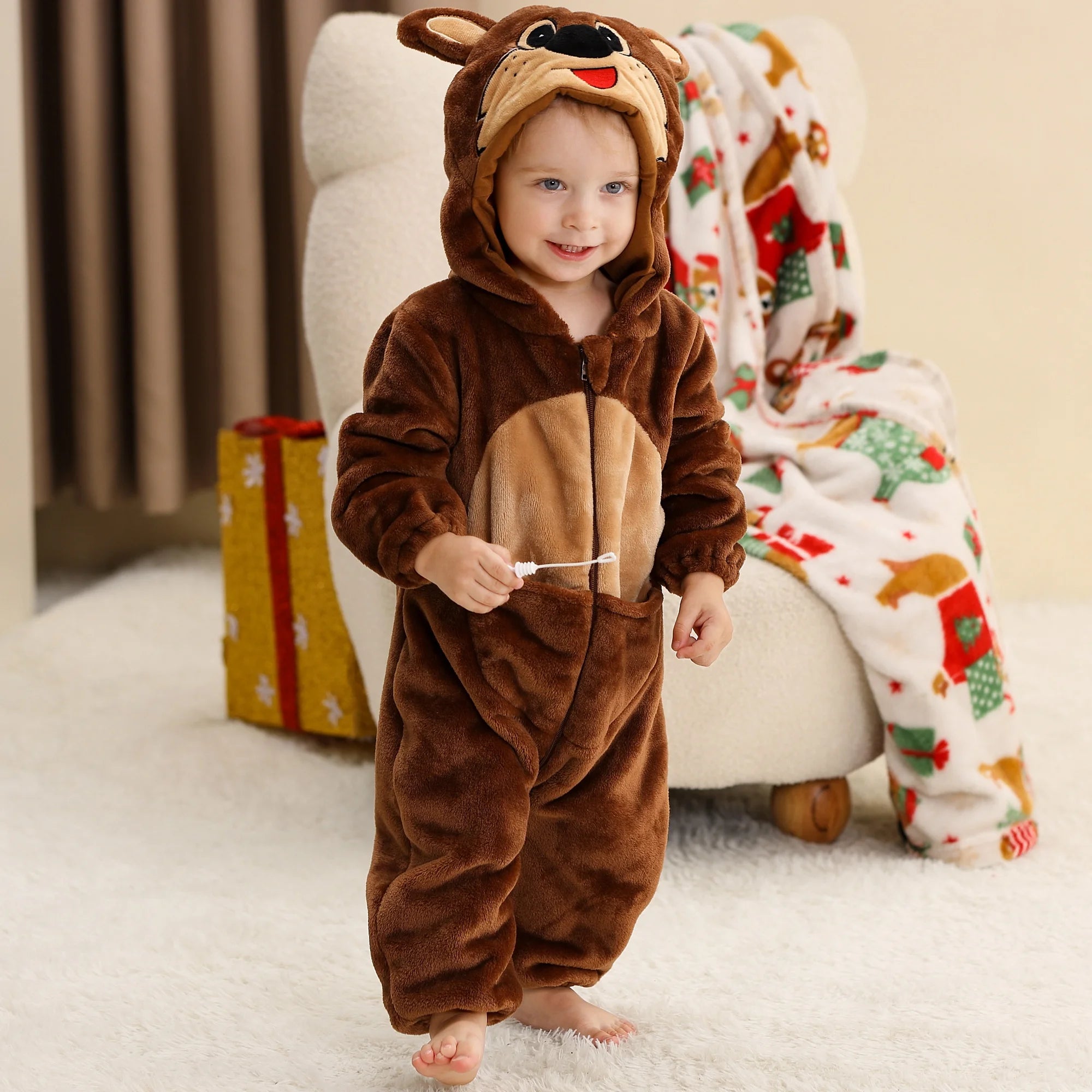 Michley Wholesale OEM High Quality Flannel Rompers Newborn Baby Clothes Cute Brown Animal Onesie Zipper Rompers Kids Pyjamas